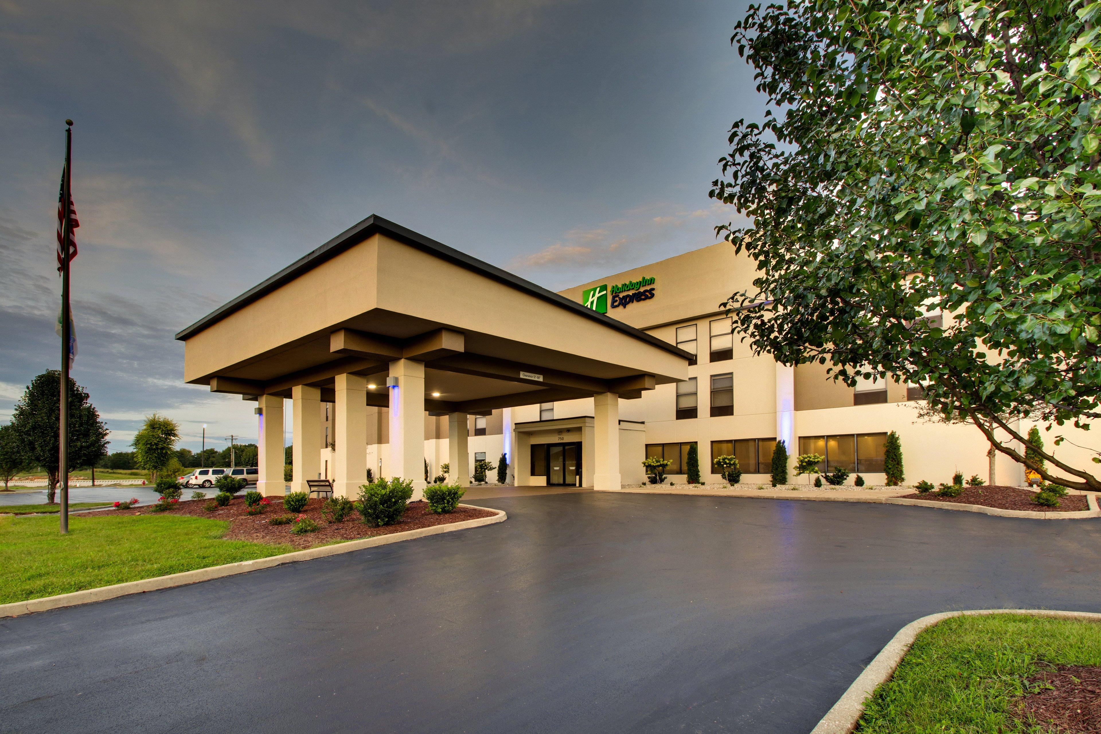 Holiday Inn Express - Horse Cave By Ihg Dış mekan fotoğraf
