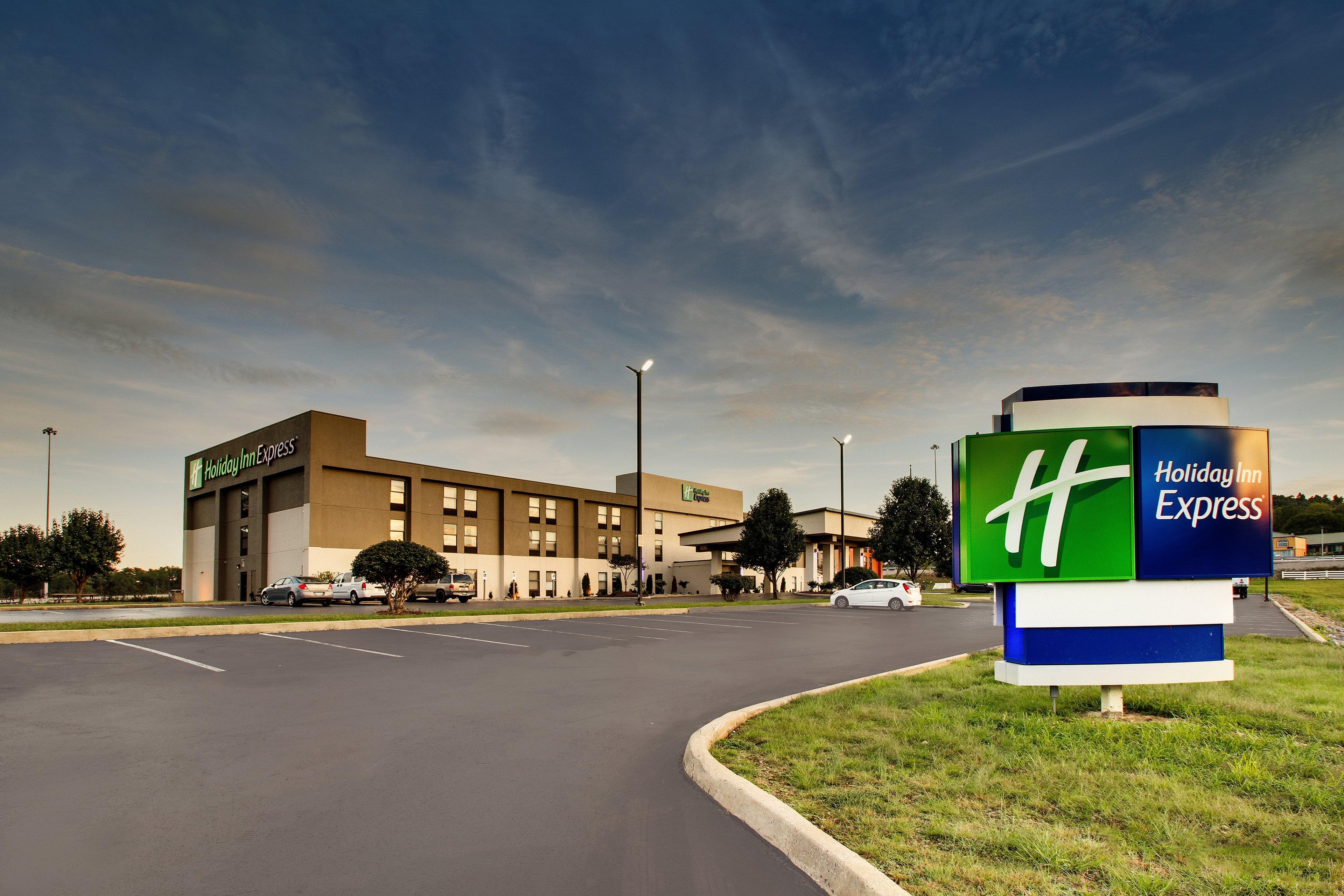 Holiday Inn Express - Horse Cave By Ihg Dış mekan fotoğraf